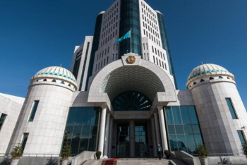 Фотография к новости: Есеп комитетінің мүшесі Сенаттағы қызметінен босатылды