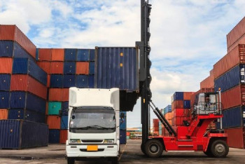 Фотография к новости: Қазақстанның сыртқы тауар айналымы 53,7 млрд долларға жеткен