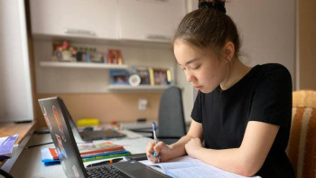 Фотография к новости: СҚО-да мыңға жуық оқушы үй карантиніне жіберілді