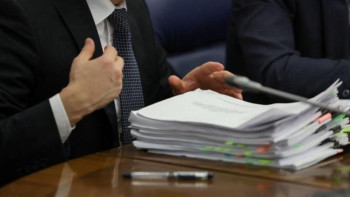 Фотография к новости: Мәжілісте балалардың жағдайын жақсартуға арналған заң қаралды