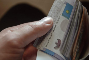 Фотография к новости: Қоластындағылары пара алғаны үшін қанша басшы қызметінен кетті?