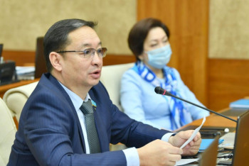 Фотография к новости: Мәжілісте Семей қаласындағы автопарк мәселесі қозғалды