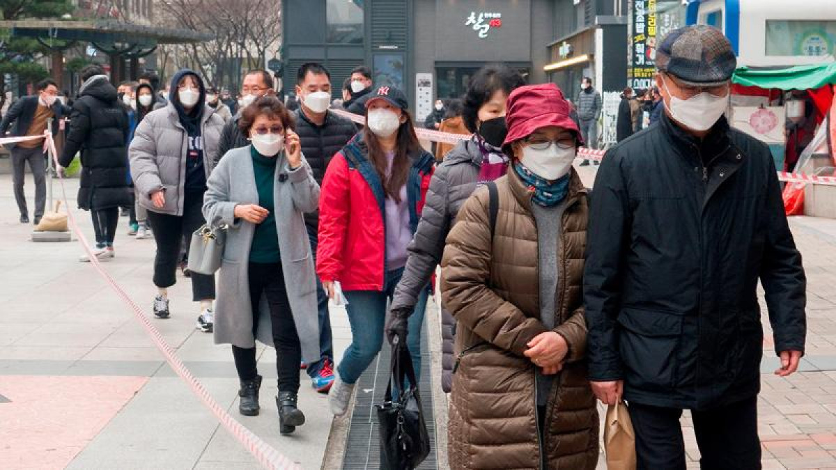 Оңтүстік Кореяда коронавирус жұқтырғандар саны 290 мыңнан асты