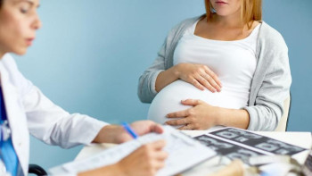 Фотография к новости: Павлодарда мыңнан астам жүкті әйел коронавирус жұқтырған