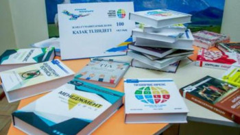 Фотография к новости: Аударма арқылы өзге тілден жаңа мазмұн алу өте маңызды – Көшербаев