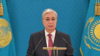 Фотография к новости: Каспий итбалығы мен киік. Тоқаев бірегей жануарларды сақтау мәселесін көтерді