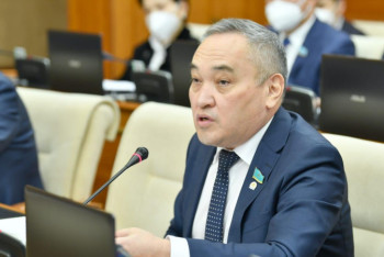 Фотография к новости: Депутат карантин кезінде ішімдікке тәуелділердің саны күрт өскенін айтып, дабыл қақты