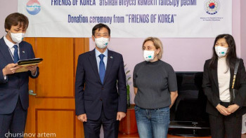 Фотография к новости: Корея елшілігі «Қорғауға» 3 500 АҚШ долларына техника сатып алып берді