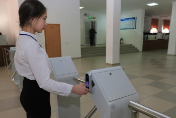 Фотография к новости: Мектептерде бала қауіпсіздігі қалай сақталады