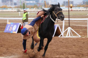 Фотография к новости: Федерация кубогы. Теңге ілуден жеңімпаз анықталды