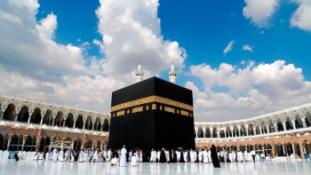 Фотография к новости: QazVас вакцинасын алғандар қажылыққа бара ала ма?