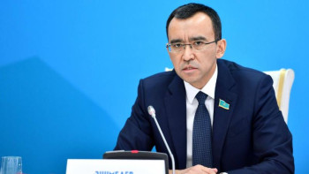 Фотография к новости: Съезд мәдениеттер арасындағы ынтымақтастықты нығайтудың озық үлесін көрсетіп береді – Әшімбаев