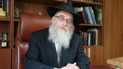 Бас раввин діни съезді сапалы вакцинамен салыстырды