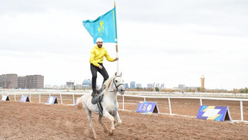 Фотография к новости: Бір айға жалғасқан «Ұлы дала рухы» фестивалі аяқталды