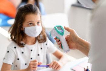 Фотография к новости: Алматыда сабақ басталғалы қанша оқушы коронавирус жұқтырғаны белгілі болды