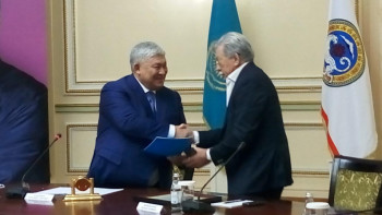 Фотография к новости: Досхан Жолжақсыновқа «Отан» ордені табысталды 