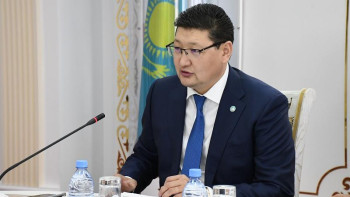 Фотография к новости: Берік Уәли: Құсбегілер мәселесін шешуді қолға аламыз