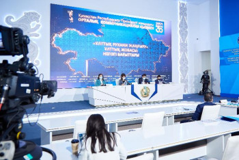 Фотография к новости: Министр TiJi, Nickelodeon каналдарының неліктен қазақшаға аударылып жатқанын түсіндірді