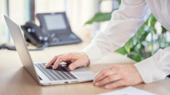 Фотография к новости: Азаматтар қызметті онлайн алғанды ұнатады – Сәрсенов