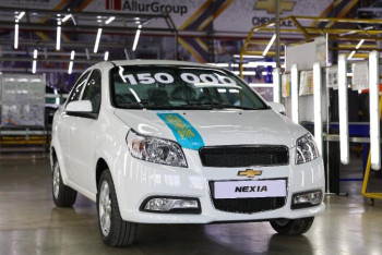 Фотография к новости: Қостанай автозауытында 150 мыңыншы автокөлік шығарылды