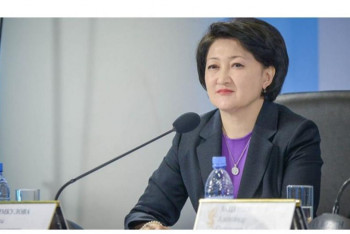 Фотография к новости: Ақтоты Райымқұлова тарихи-мәдени мұраны зерттеудің өзектілігін айтты