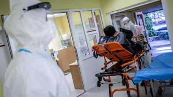 Фотография к новости: СOVID-19: 8 млн 300 мың адам вакцинаның І компонентін салдырған