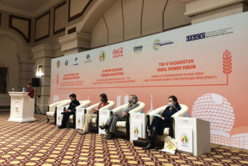 Фотография к новости: Ауыл әйелдерінің IV республикалық форумы басталды