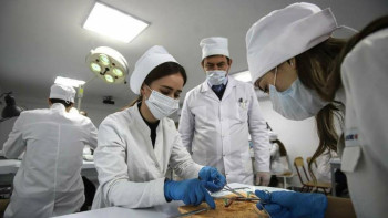 Фотография к новости: Қажетті жағдай жасалмаған. Президент елімізде қанша дәрігер тапшы екенін айтты