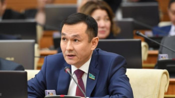 Фотография к новости: Атүсті қарауға болмайды. Депутат Маминге ұлттық жобаларға қатысты сауал жолдады