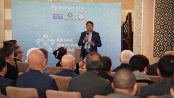 Фотография к новости: Қазақстанда алғаш рет шаруалар құрылтайы өтті