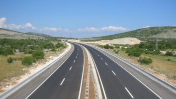 Фотография к новости: Қазақстан күре жолдардың бойындағы транзиттік-логистикалық хабқа айналуы тиіс – Тоқаев