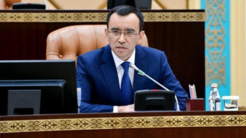 Фотография к новости: Салықтық жеңілдіктердің 40%-ы қаржы және тау-кен өндіру саласына тиесілі – Әшімбаев