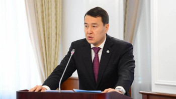 Фотография к новости: Денсаулық сақтау жүйесін қаржыландыру өсіп келеді – Әлихан Смайылов