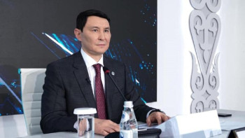 Фотография к новости: Жамаубаев: Экономика салаларын қолдауға 3,6 трлн теңге бөлінеді