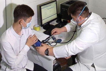 Фотография к новости: Балаларды коронавирусқа қарсы вакцинациялау неліктен маңызды? – педиатр жауап берді