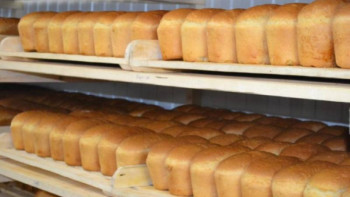 Фотография к новости: Атырауда нан бағасы неге өсті? Досмұхамбетов түсіндіріп берді