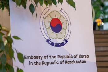 Фотография к новости: Қақ жарылған Корея. Елордада Корей түбегіндегі қауіпсіздік жағдайы талқыланды