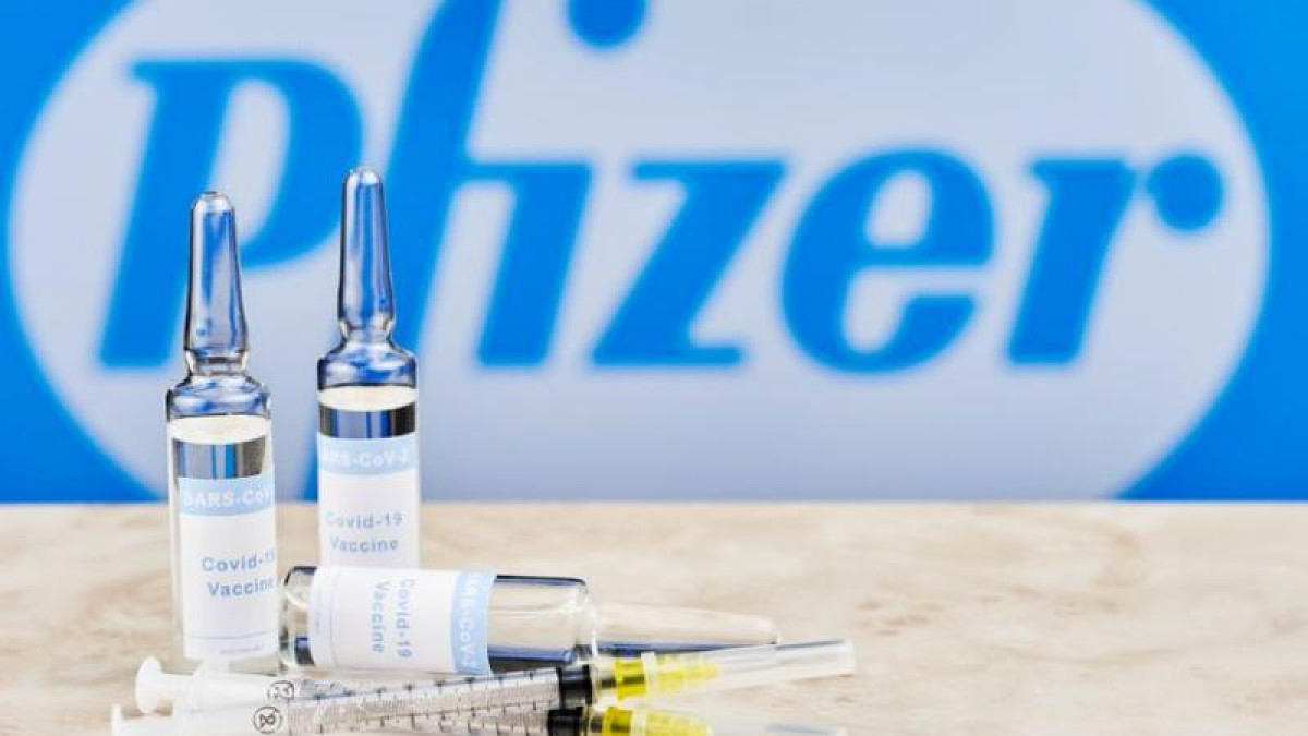 Pfizer вакцинасының қауіпсіздігіне күмәндануға негіз жоқ - профессор