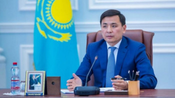 Фотография к новости: Алтай Көлгінов елордадағы кептелісті жою жолдарын атады