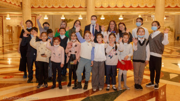 Фотография к новости: Әлеуметтік осал отбасынан шыққан балалар «Астана Операда» қонақта болды