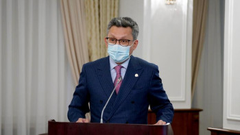 Фотография к новости: Сұлтанов меморгандарға тұтынушылардан қанша өтініш түсетінін айтты