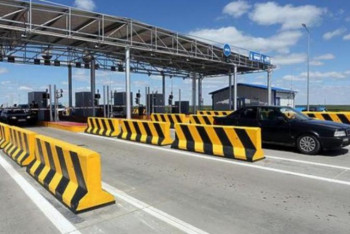 Фотография к новости: Ақылы жол. Жөндеу жұмыстары аяқталмаған учаскеде төлем алынбайды