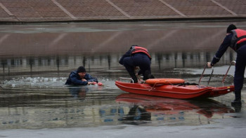 Фотография к новости: Биыл мұз астына түсіп кету оқиғасы тіркелген жоқ - құтқарушылар