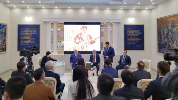 Фотография к новости: Бозымбаев Жамбылдың 175 жылдығында қандай іс-шаралар атқарылғанын баяндады