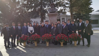 Фотография к новости: Көшербаев Жамбылдың 175 жылдығын қорытындылау іс-шарасына қатысты