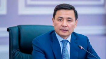 Фотография к новости: Көлгінов жаңа штаммға байланысты пікір білдірді 