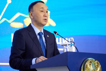 Фотография к новости: Мұхамбетов Қостанай облысының экономикалық өсімінің драйверін атады