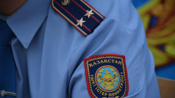 Фотография к новости: БҚО тұрғыны 30 жастағы әйелді жезөкшелікпен айналысуға мәжбүрлеген