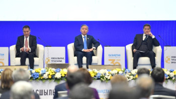 Фотография к новости: Президентіміз әлеуметтік қолдауларға ерекше назар аударып отыр – Нығматулин