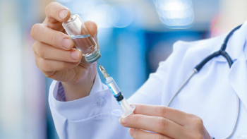 Фотография к новости: Шетелге бару үшін ғана вакцина алса, өздері жауап береді – Есмағамбетова